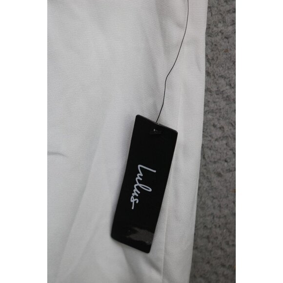 LuLu's White Halter Jumpsuit-Size Small-New w/Tags-Nice - Picture 6 of 13